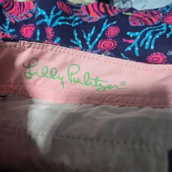 Lilly Pulitzer Womens Size 4 Bright Navy Jammin' Fish Callahan Shorts - Picture 4 of 6